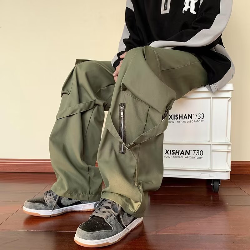 Loose Straight Leg Cargo Pants