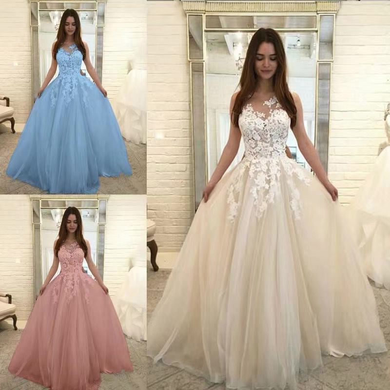 Women’s Sleevless Flowers Lace Dress